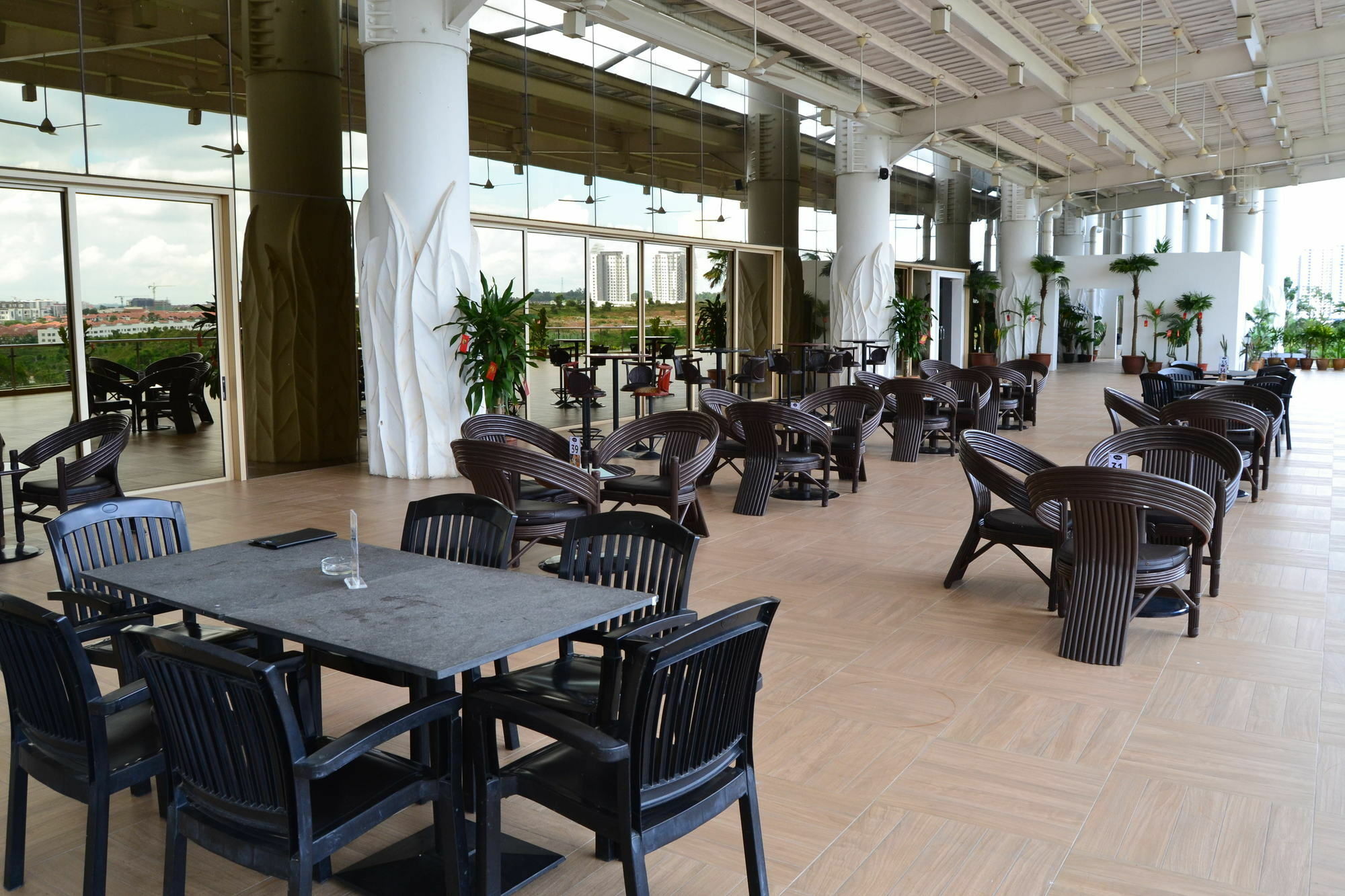 Austin Heights Golf & Hotel Resort Johor Bahru Exteriör bild